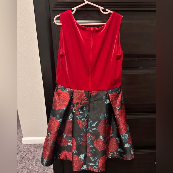 Christmas Dress for Girls - Picture 5 of 6